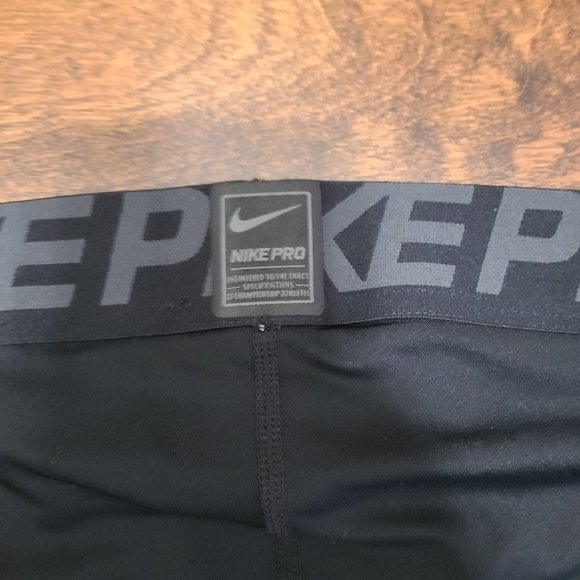Men`s NIKE  Black sports leggings / Size XXL - Picture 4 of 5